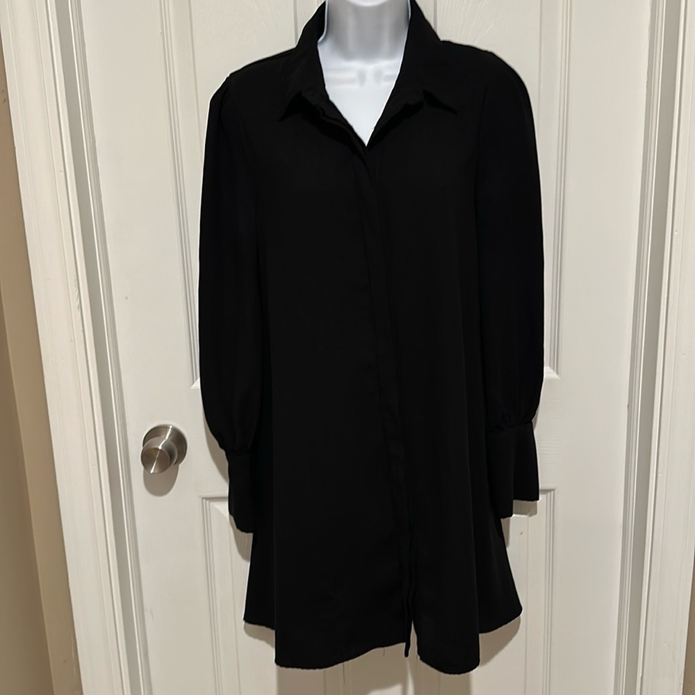 Lovely and classic, black flowy shirt dress. Size small.